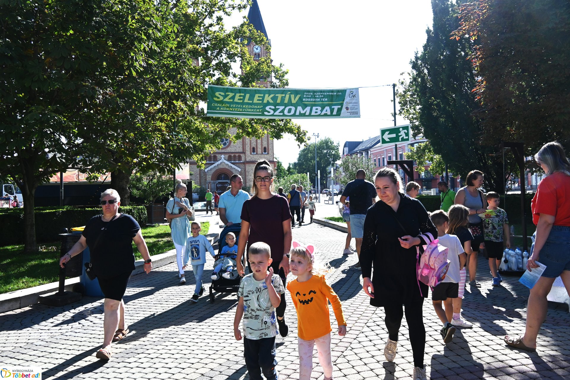 Szelektív Szombat a Kossuth téren