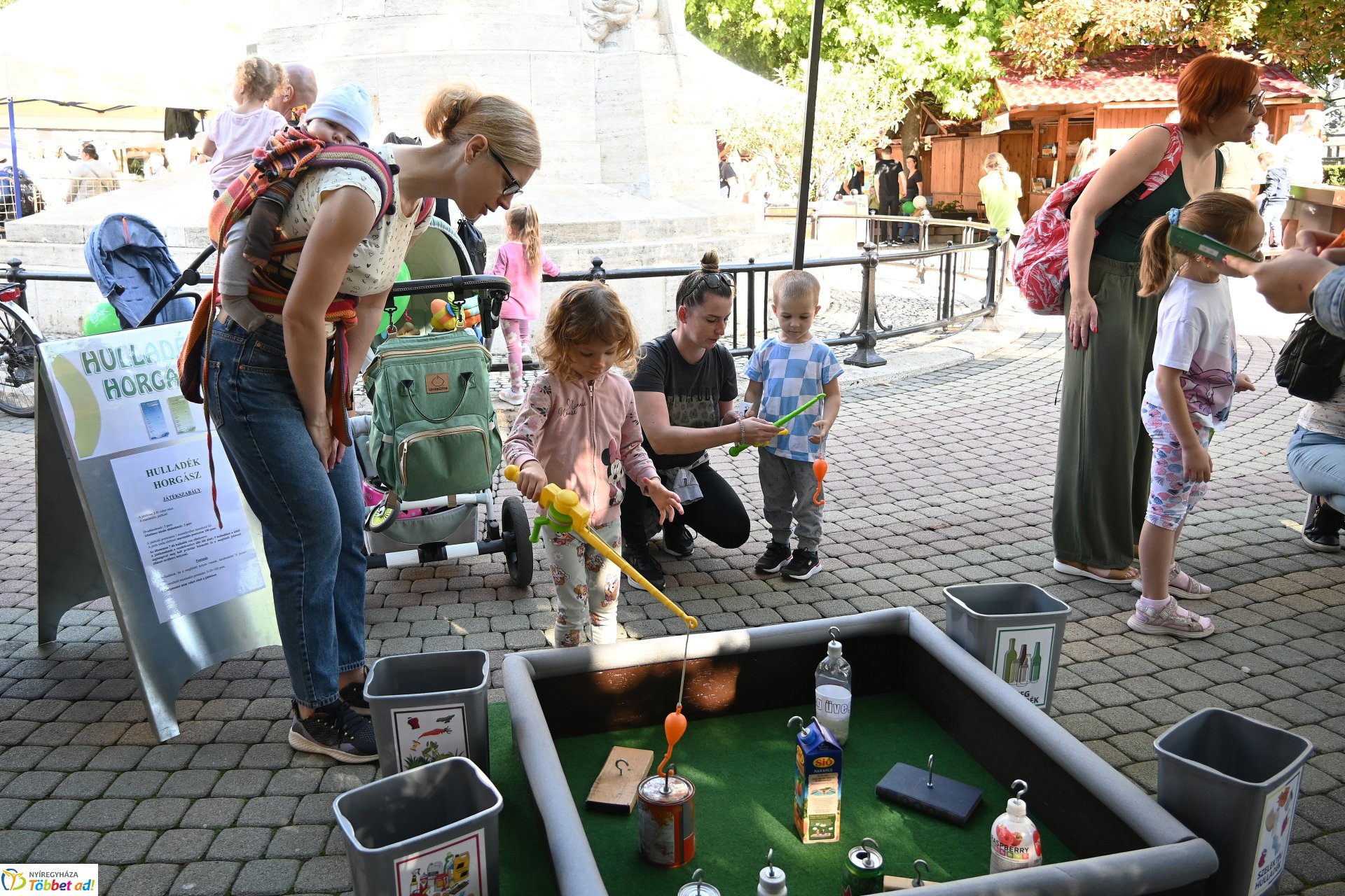 Szelektív Szombat a Kossuth téren