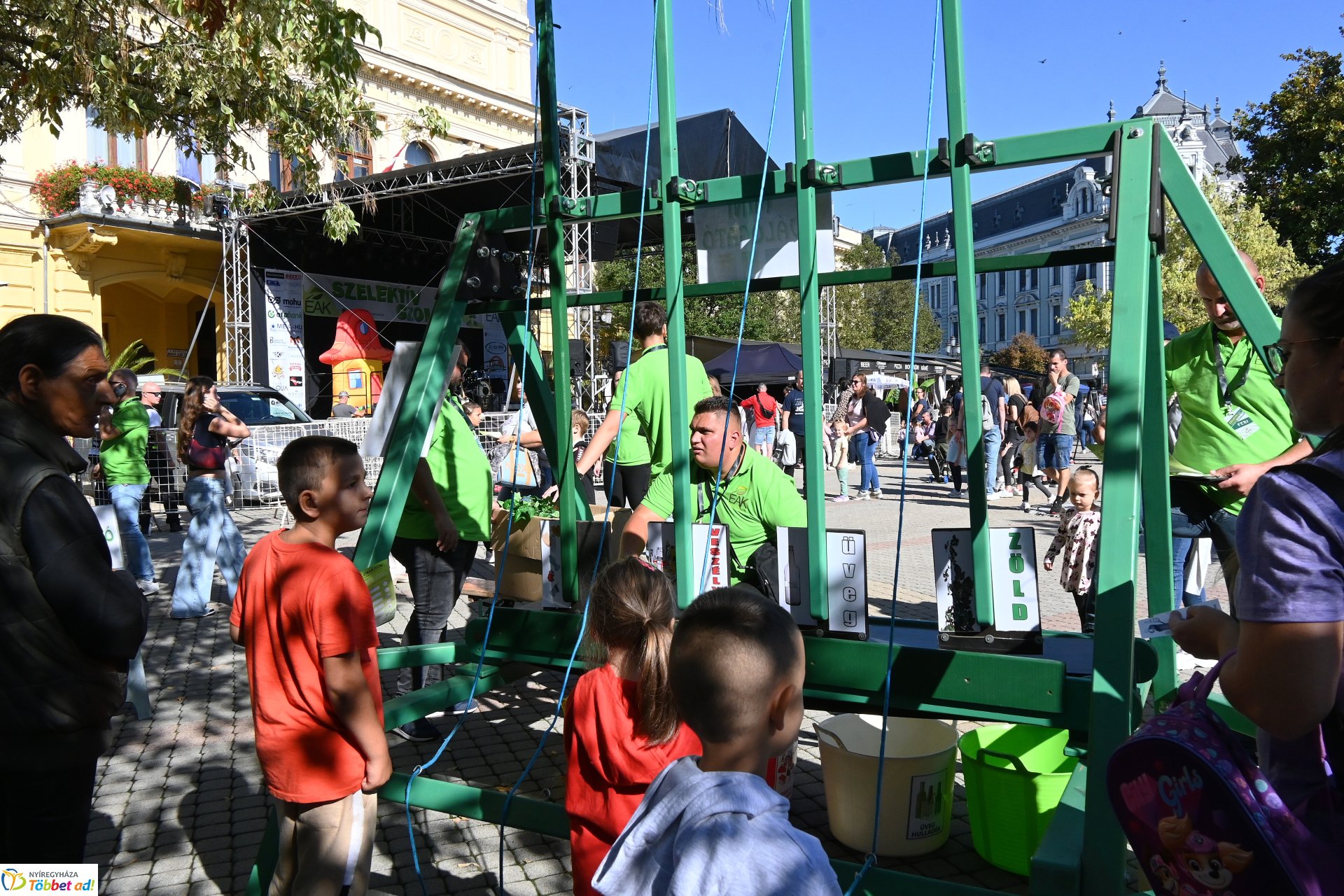 Szelektív Szombat a Kossuth téren