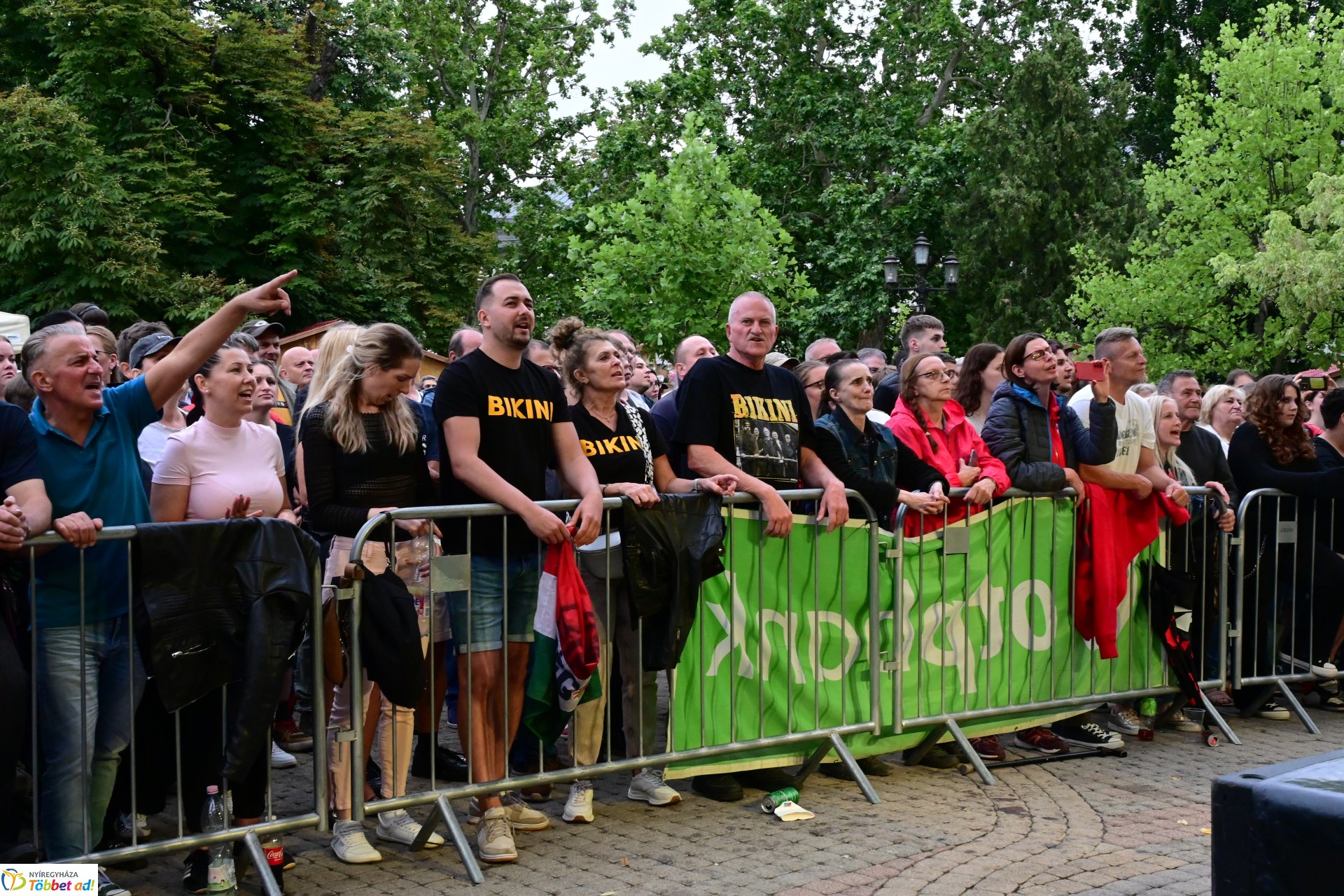 Szelektív Szombat - Bikini koncert a Kossuth téren