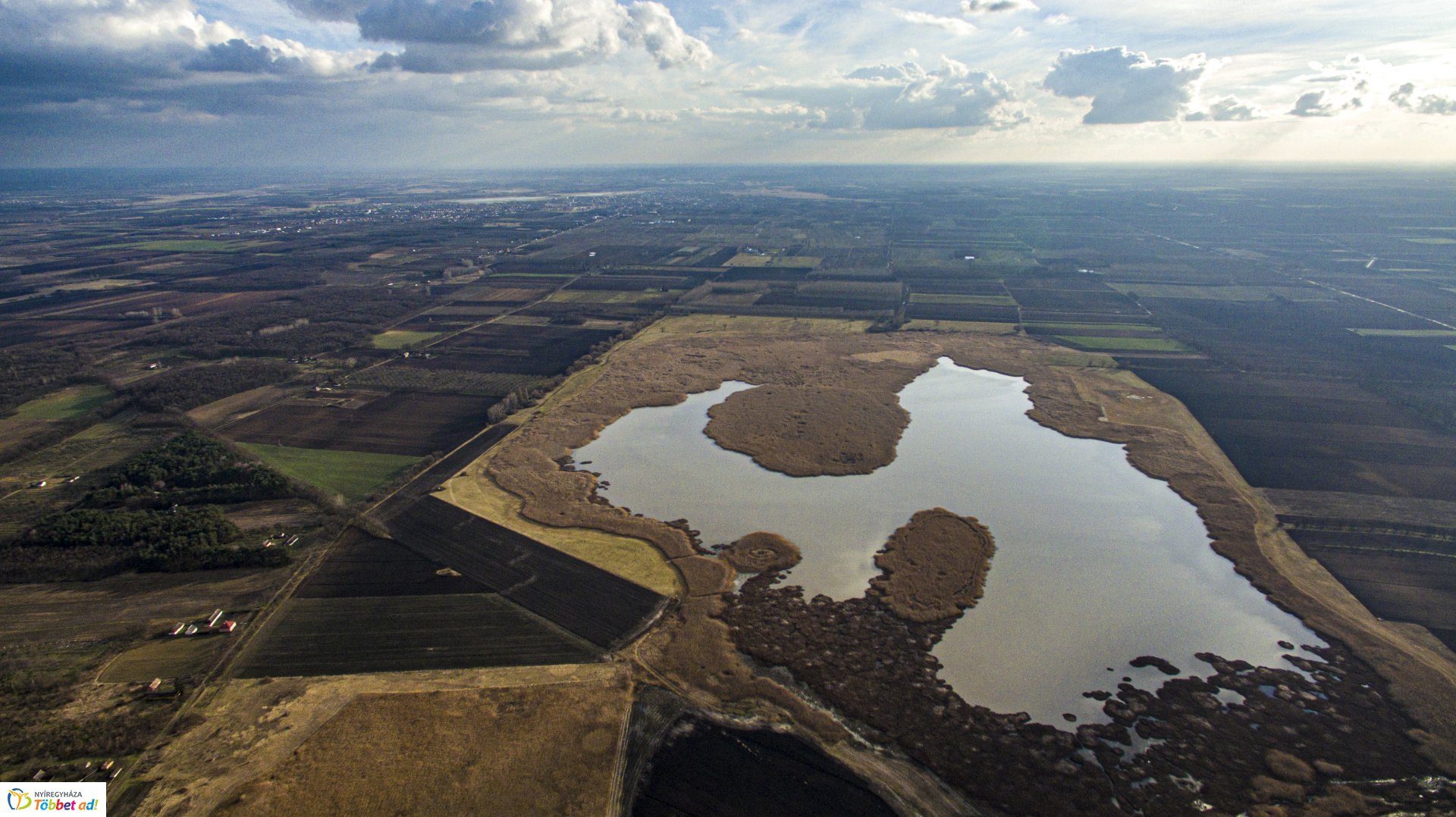 Szelkó-tó és Nagy Vadas-tó a magasból.