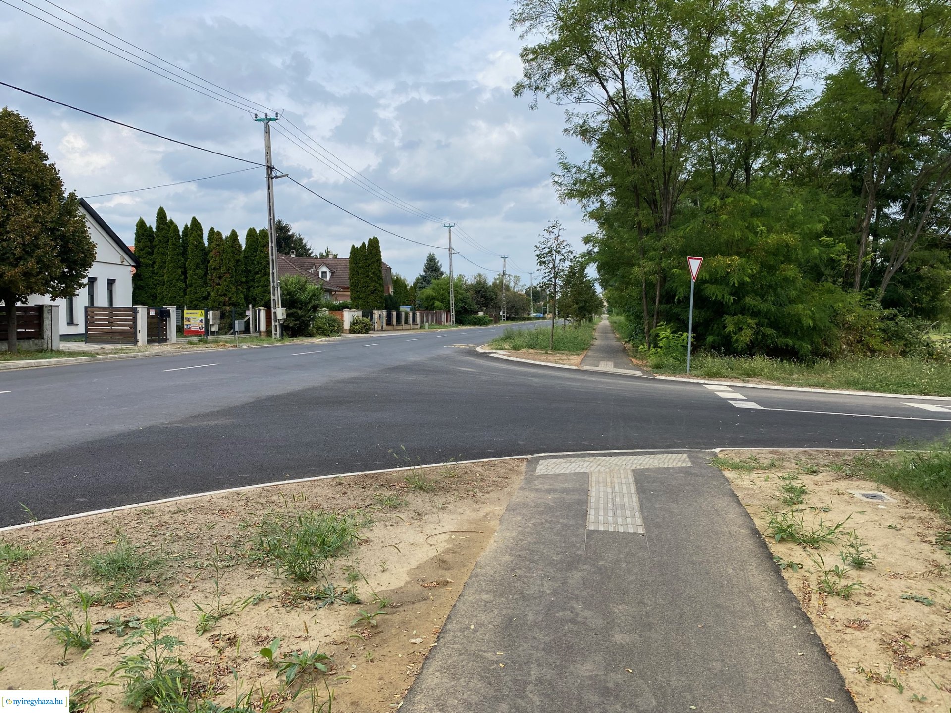  Szélsőbokori út felújítása