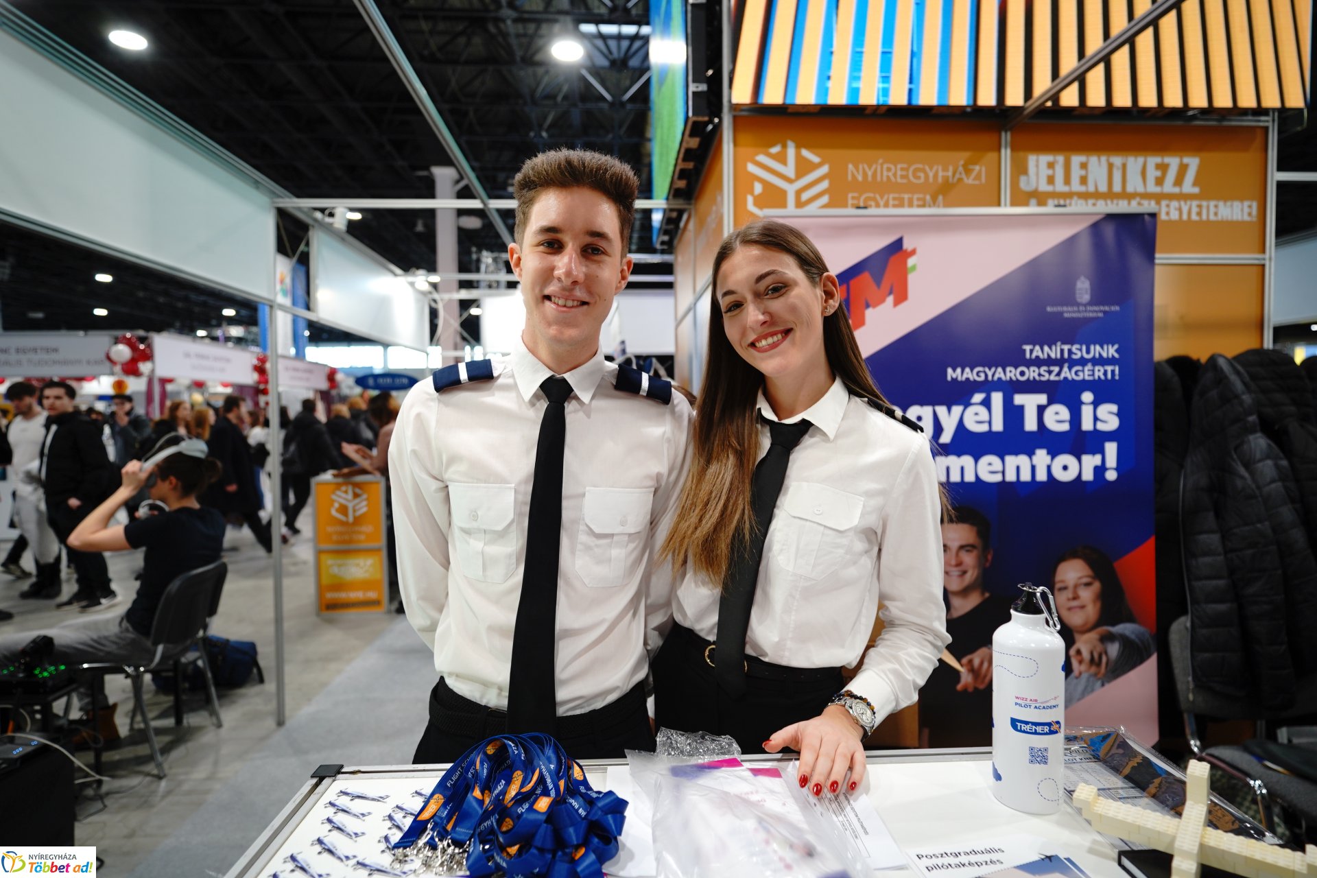 Szemben a nagyszínpaddal 