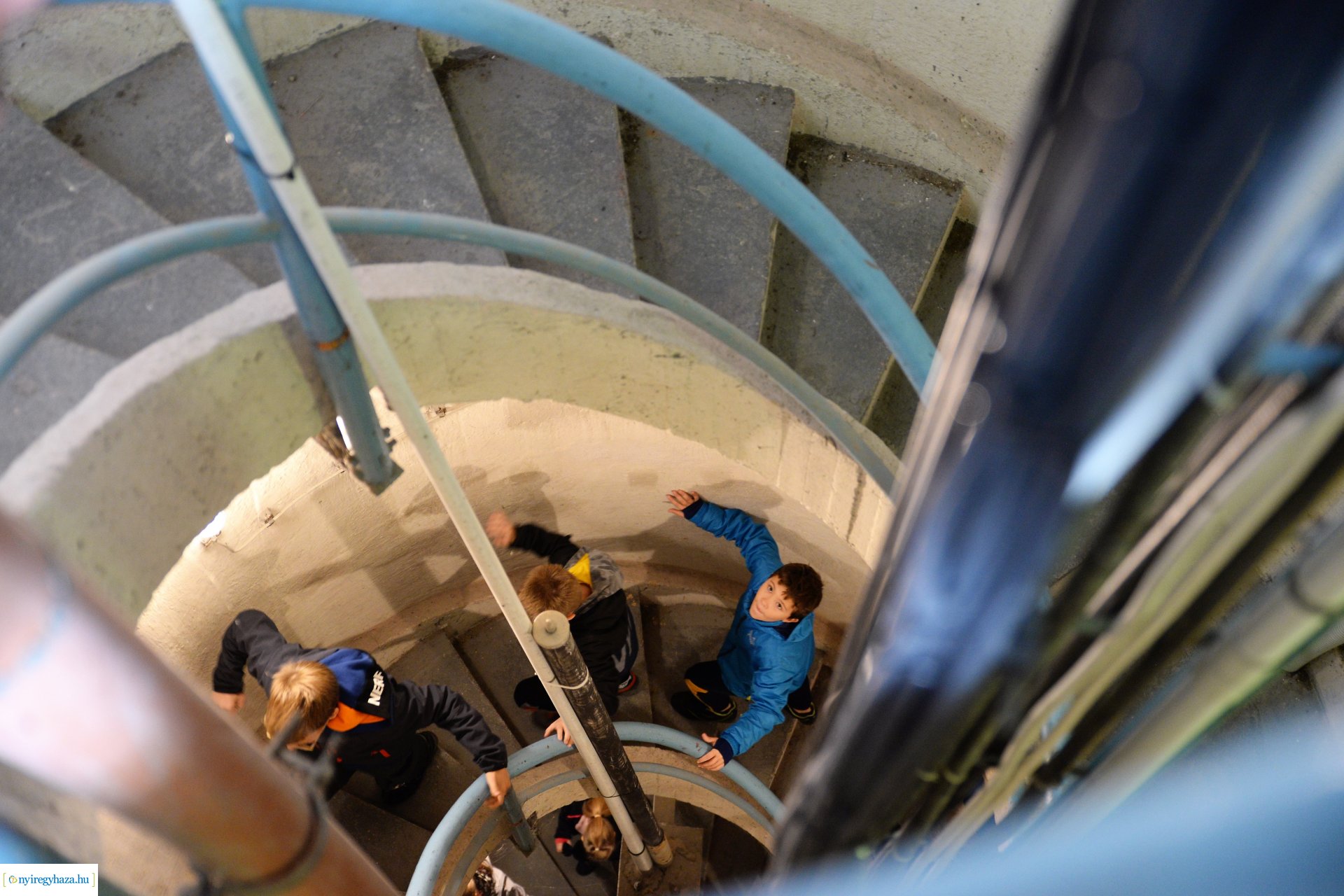 Szemléletformáló program keretében iskolások látogattak a Nyíregyházi Víztoronyba