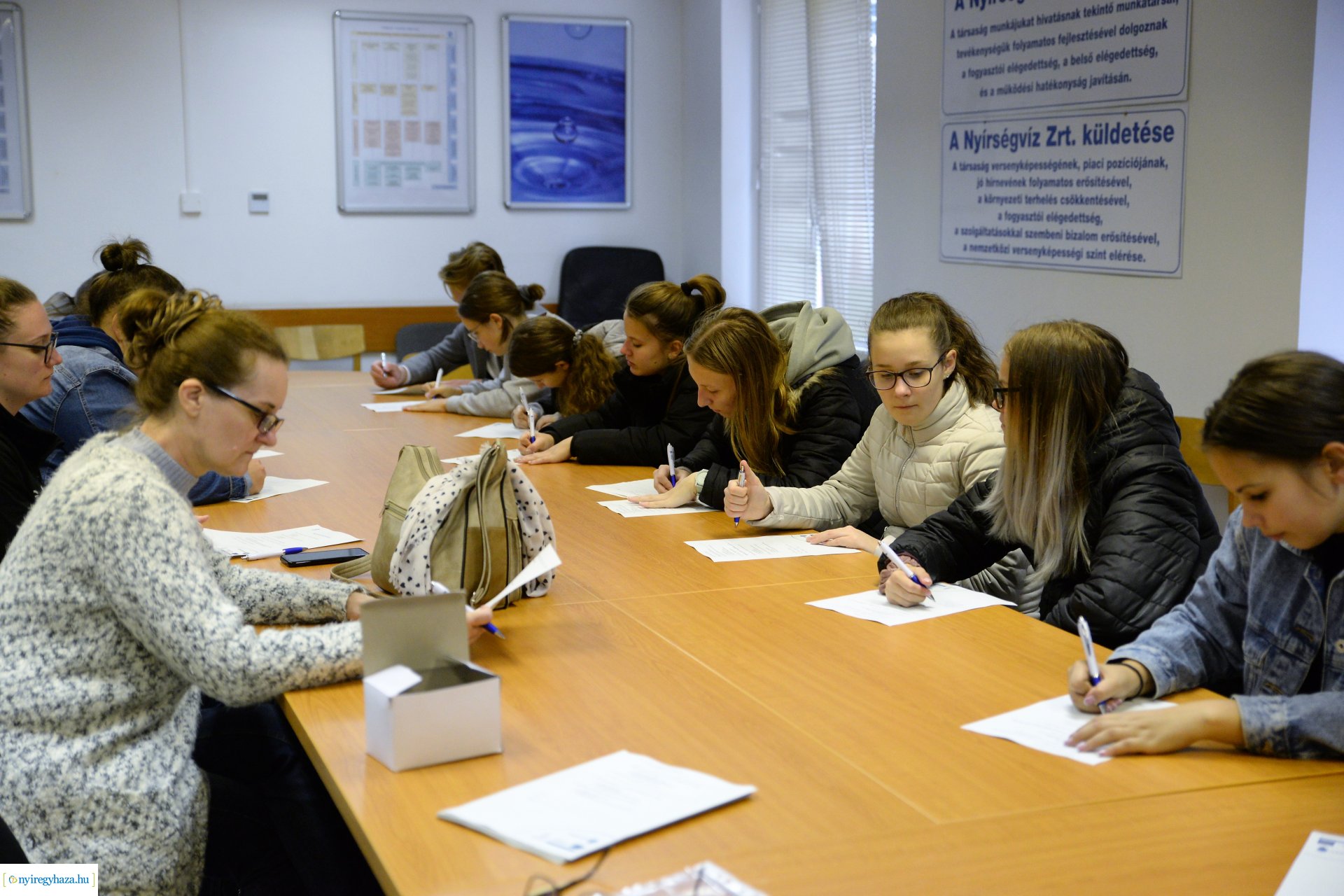 Szemléletformáló program keretében iskolások látogattak a Szennyvíztisztító telepre