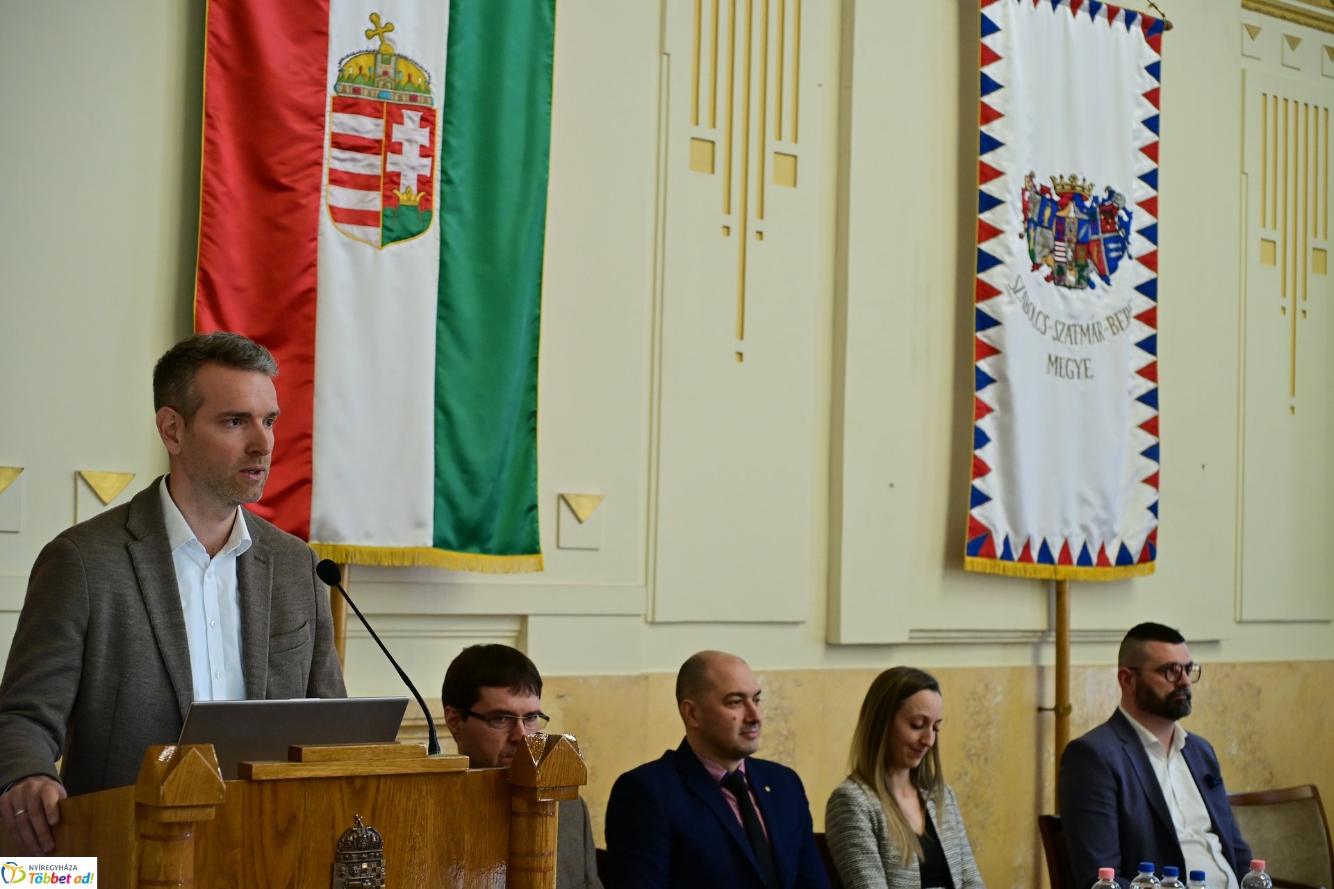 Szemléletformáló szakmai konferencia a Megyeházán