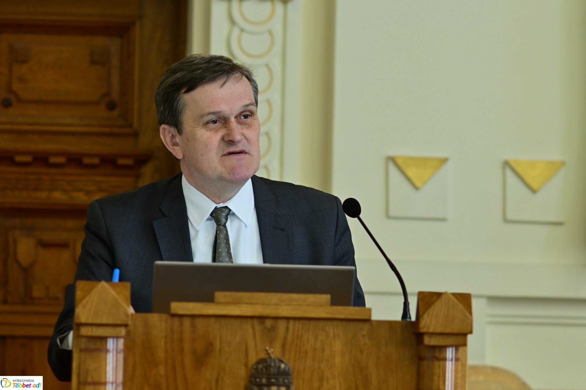 Szemléletformáló szakmai konferencia a Megyeházán