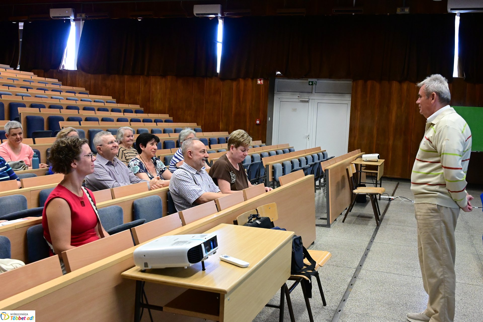 Szenior Akadémia a Nyíregyházi Egyetemen