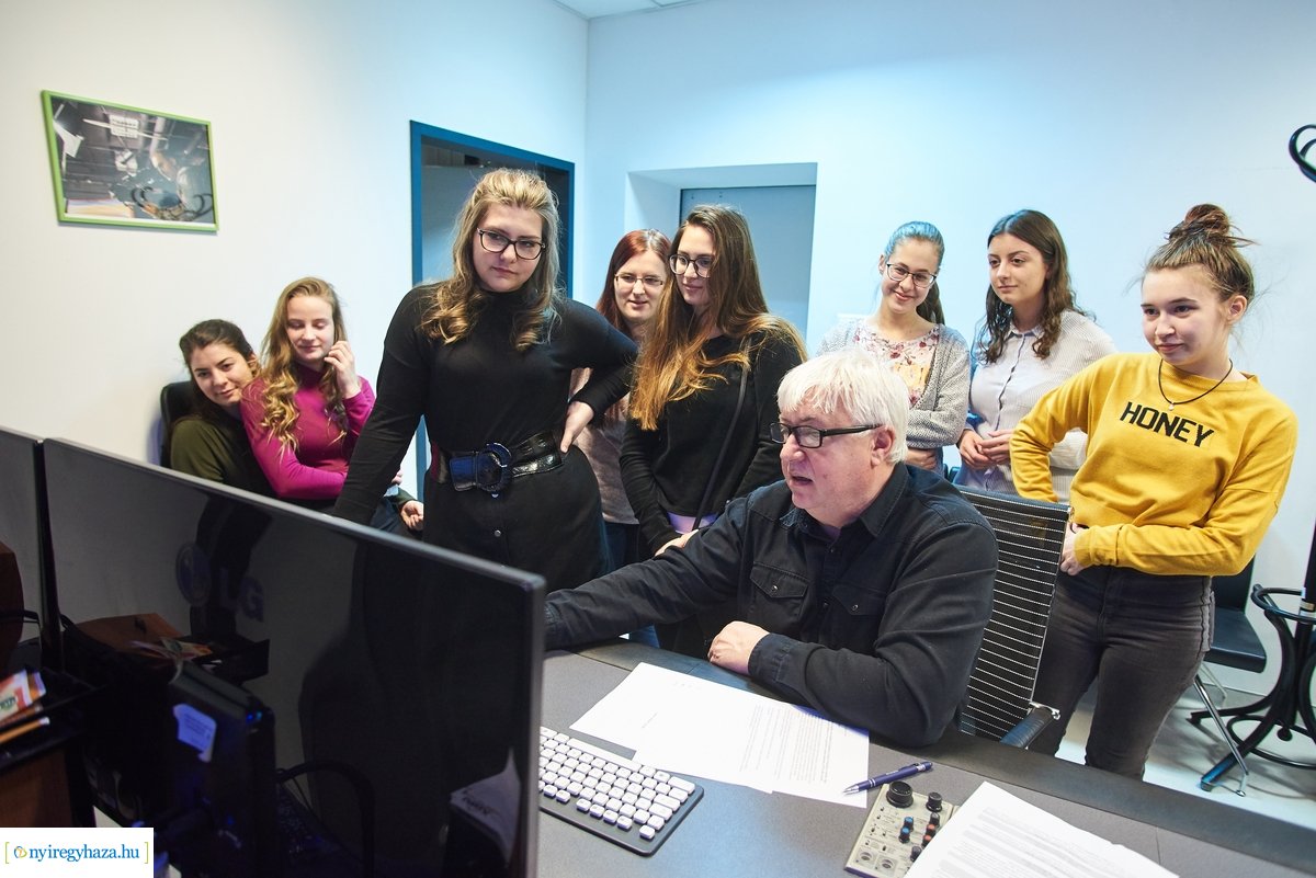 Szent Imrés diákok a Nyíregyházi Televízióban