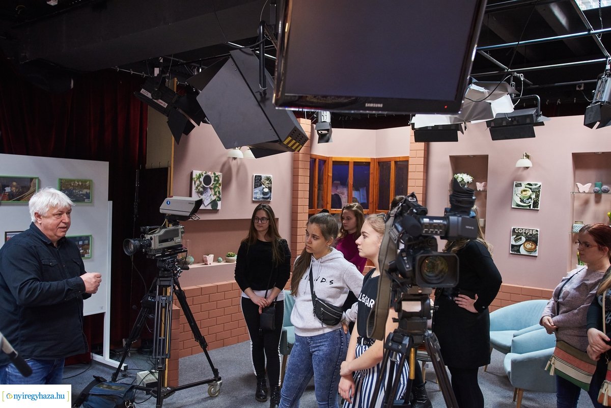 Szent Imrés diákok a Nyíregyházi Televízióban