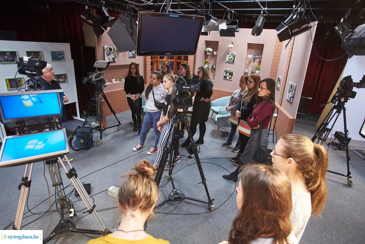 Szent Imrés diákok a Nyíregyházi Televízióban