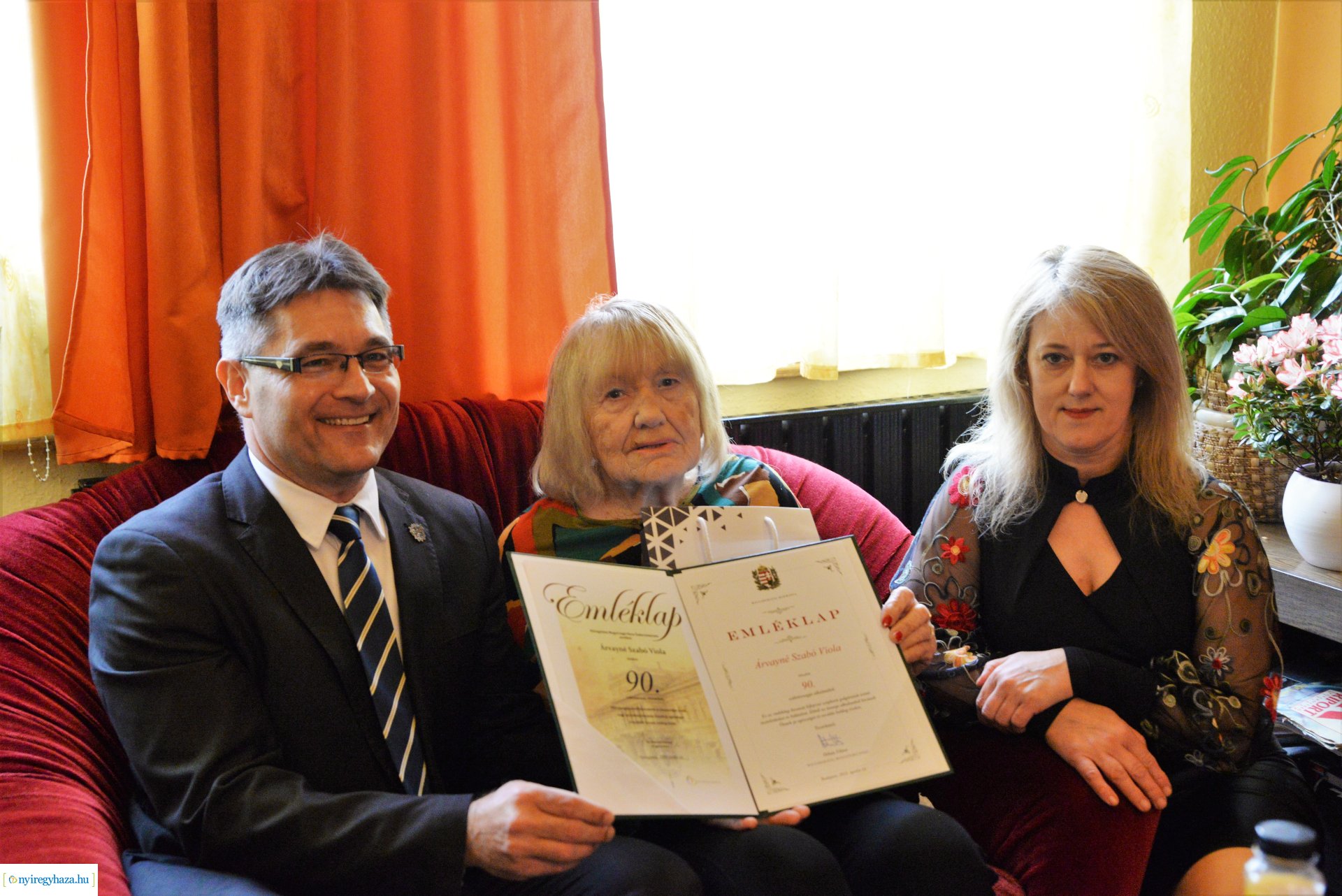 Szépkorú köszöntés - Árvayné Szabó Viola 90 éves