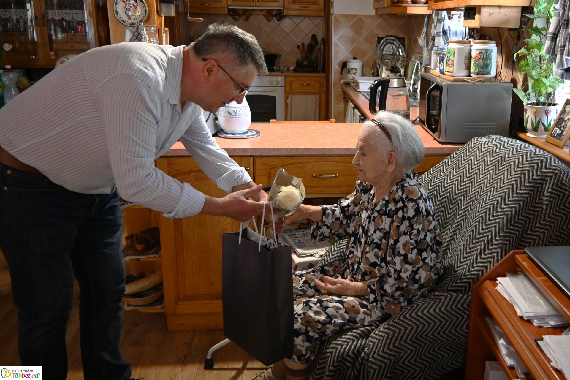 Szépkorú köszöntés - Bihari Albertné 95 éves