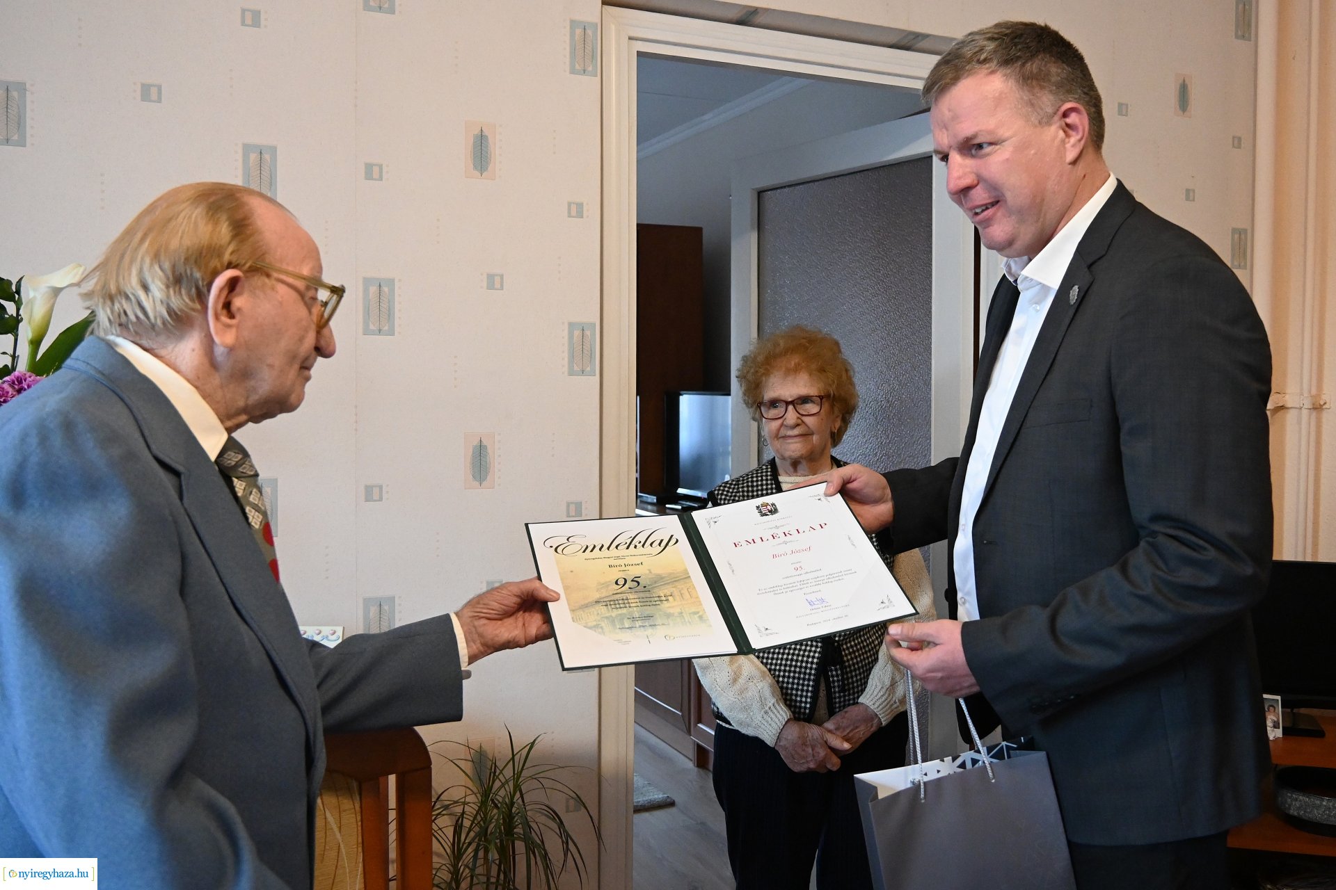 Szépkorú köszöntés - Bíró József 95 éves