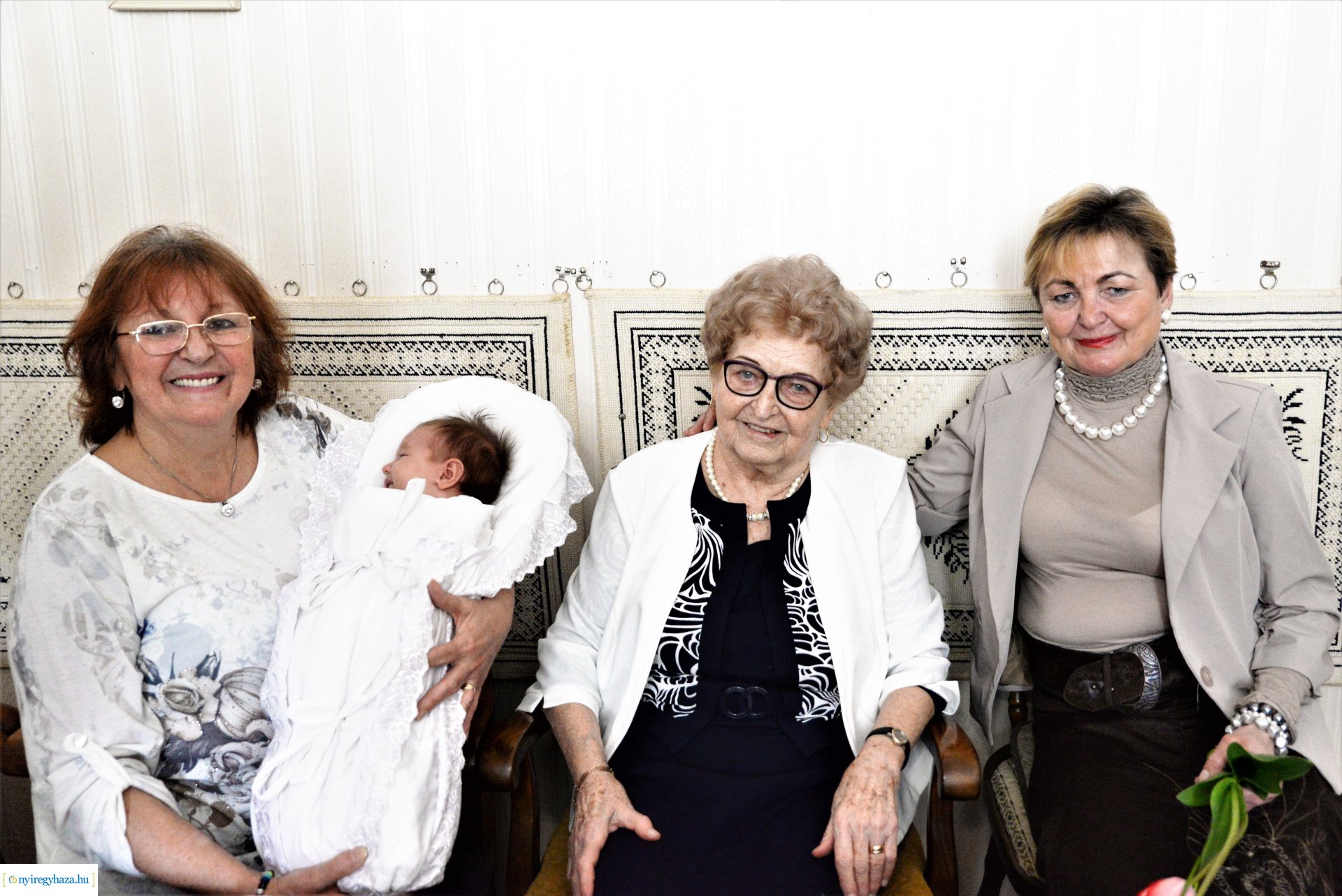 Szépkorú köszöntés - Bodnár Istvánné 90 éves