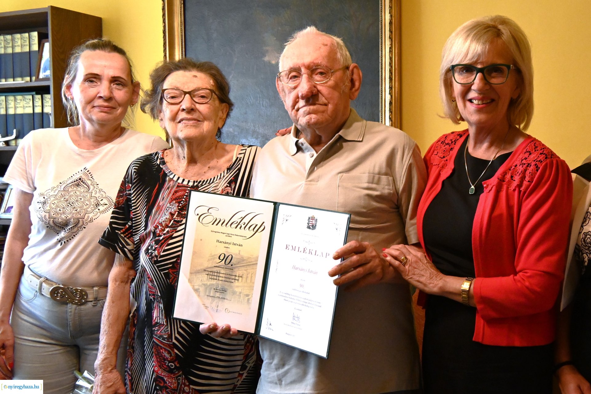 Szépkorú köszöntés  - Harsányi Isván 90 éves