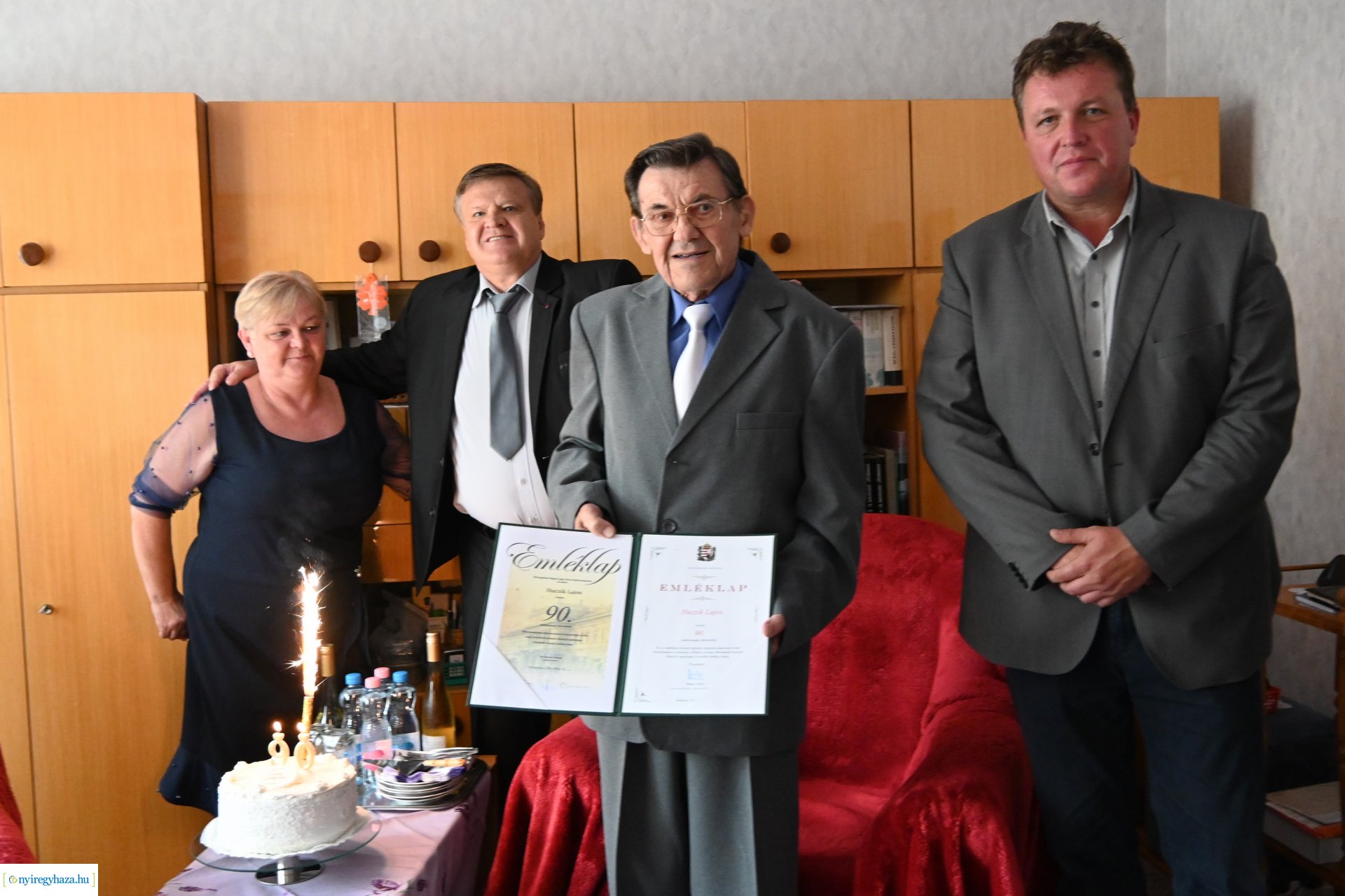 Szépkorú köszöntés - Huczik Lajos 90 éves