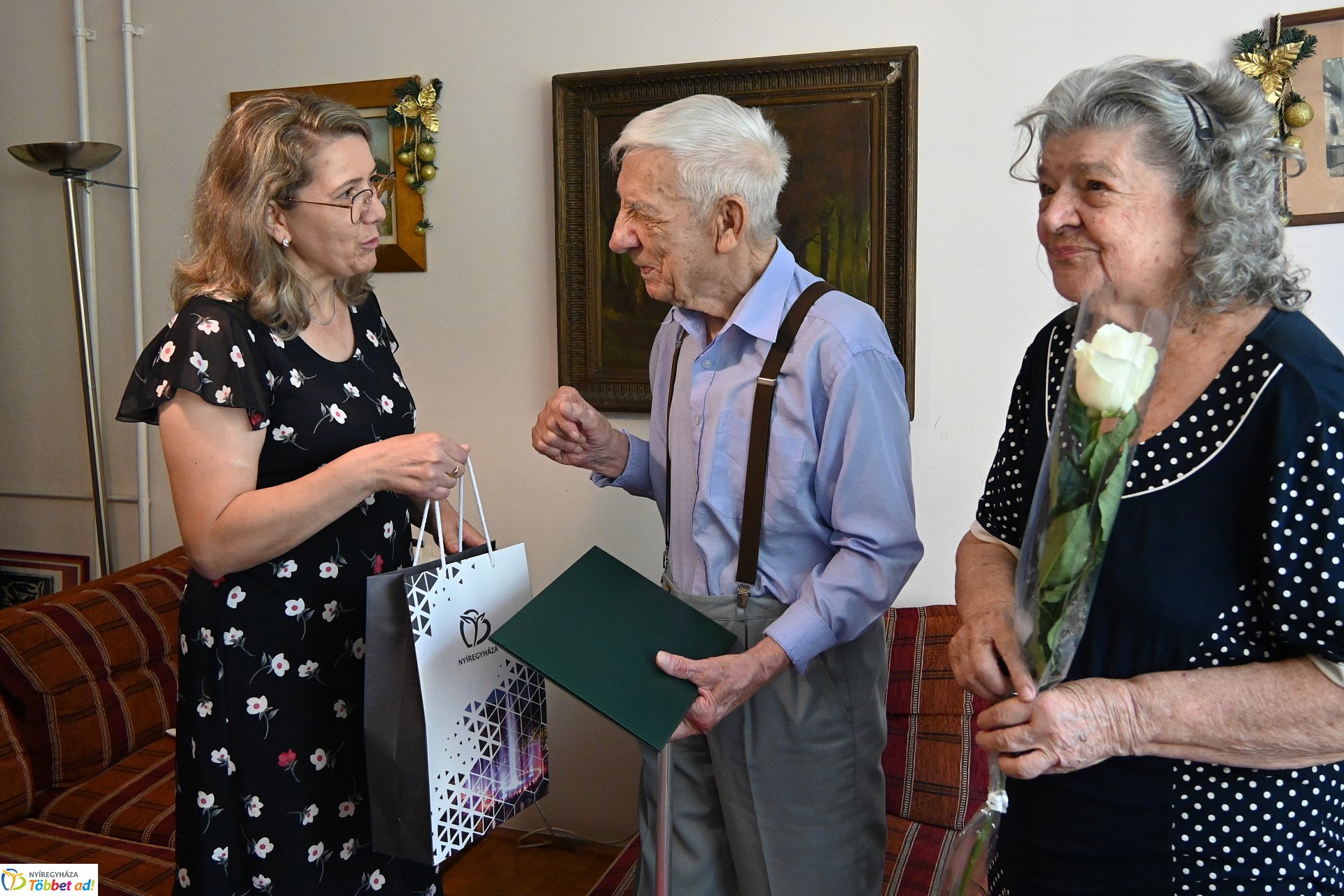 Szépkorú köszöntés - Újváry József 90 éves