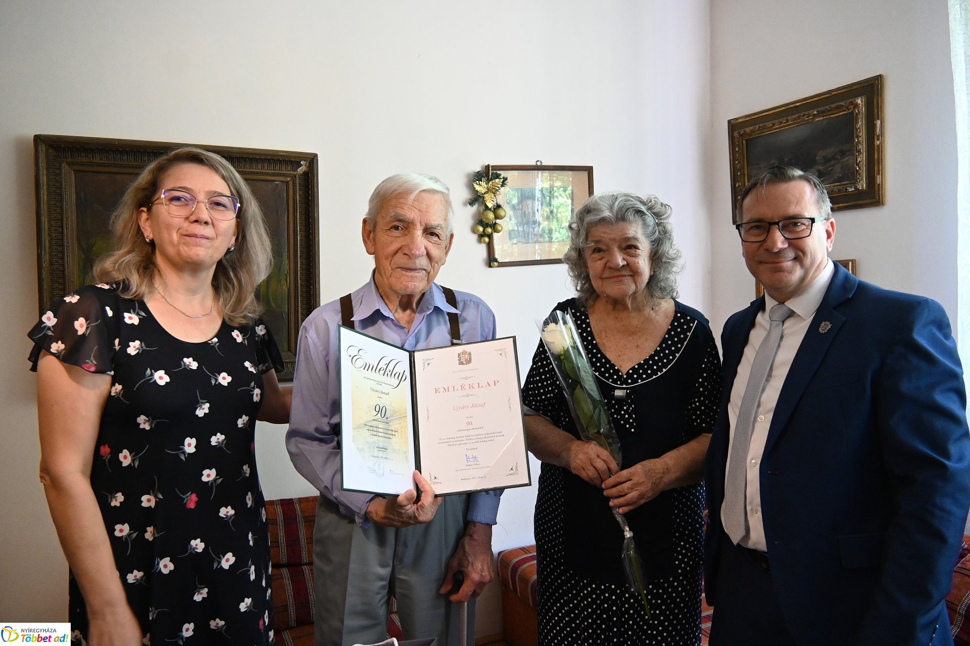 Szépkorú köszöntés - Újváry József 90 éves