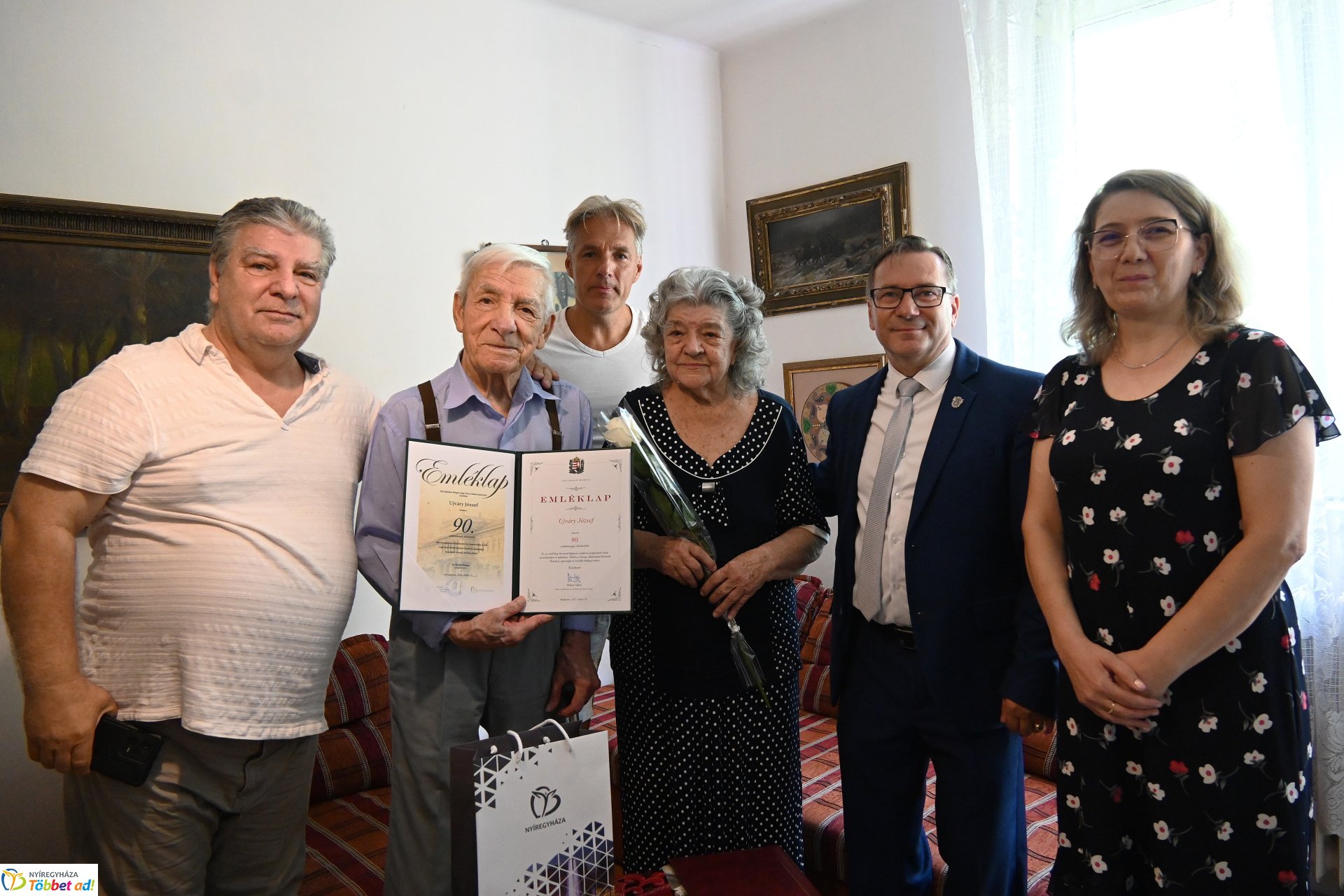 Szépkorú köszöntés - Újváry József 90 éves