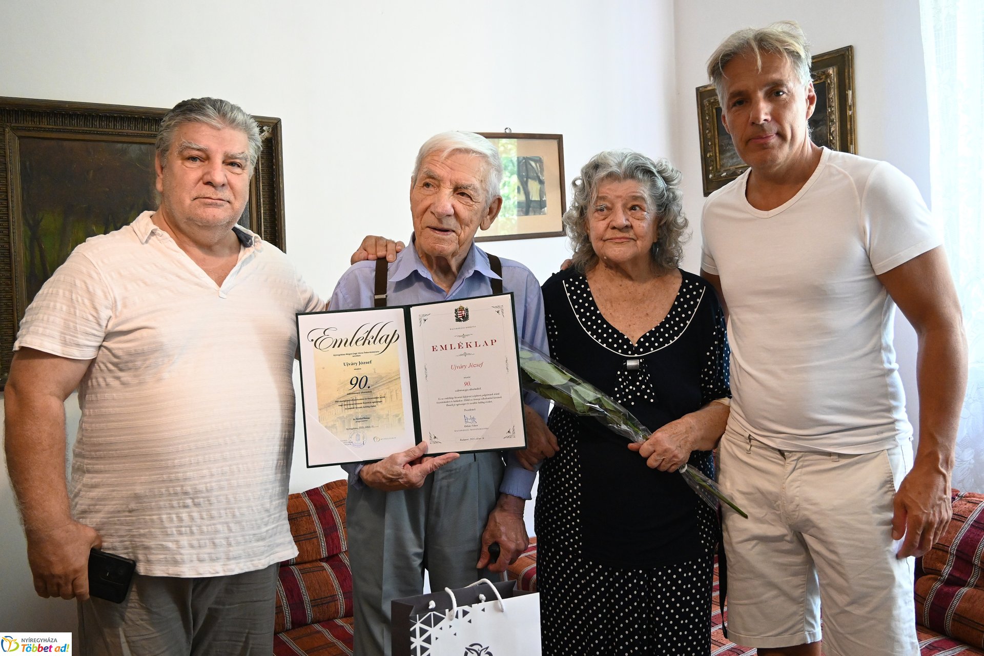 Szépkorú köszöntés - Újváry József 90 éves