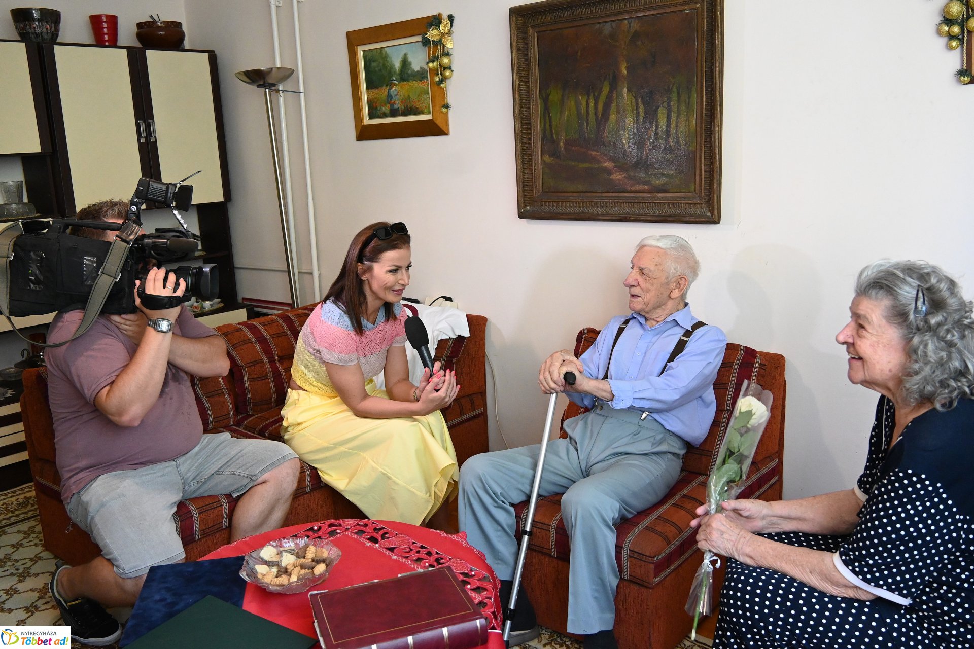 Szépkorú köszöntés - Újváry József 90 éves