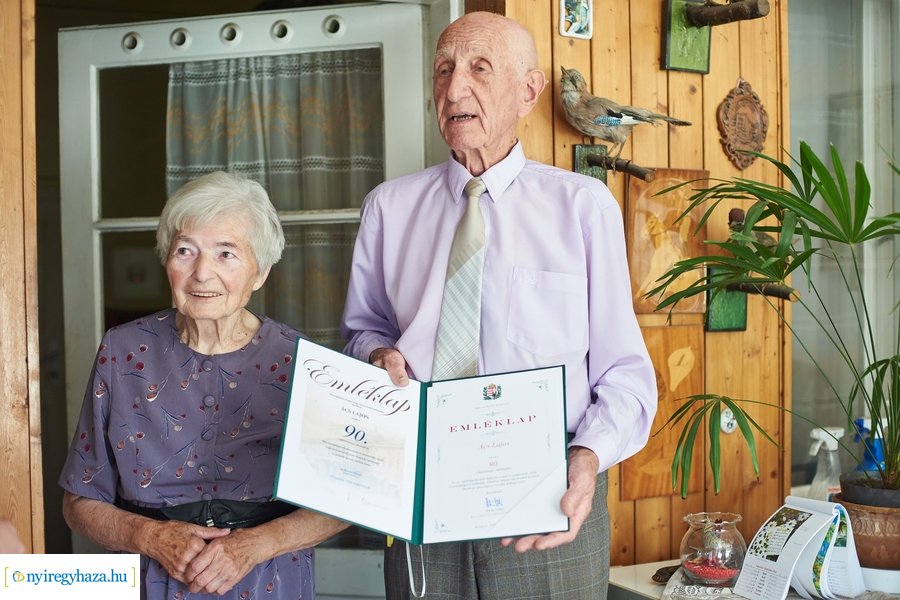 Szépkorú köszöntése - Ács Lajos