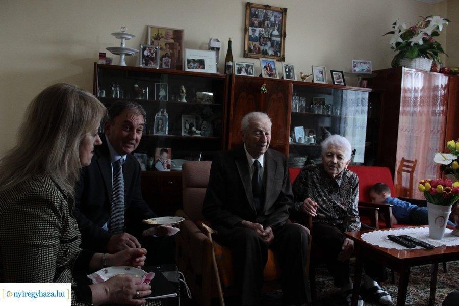 Szépkorú köszöntése - Bacskai Antal