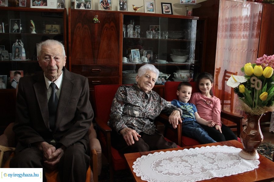 Szépkorú köszöntése - Bacskai Antal