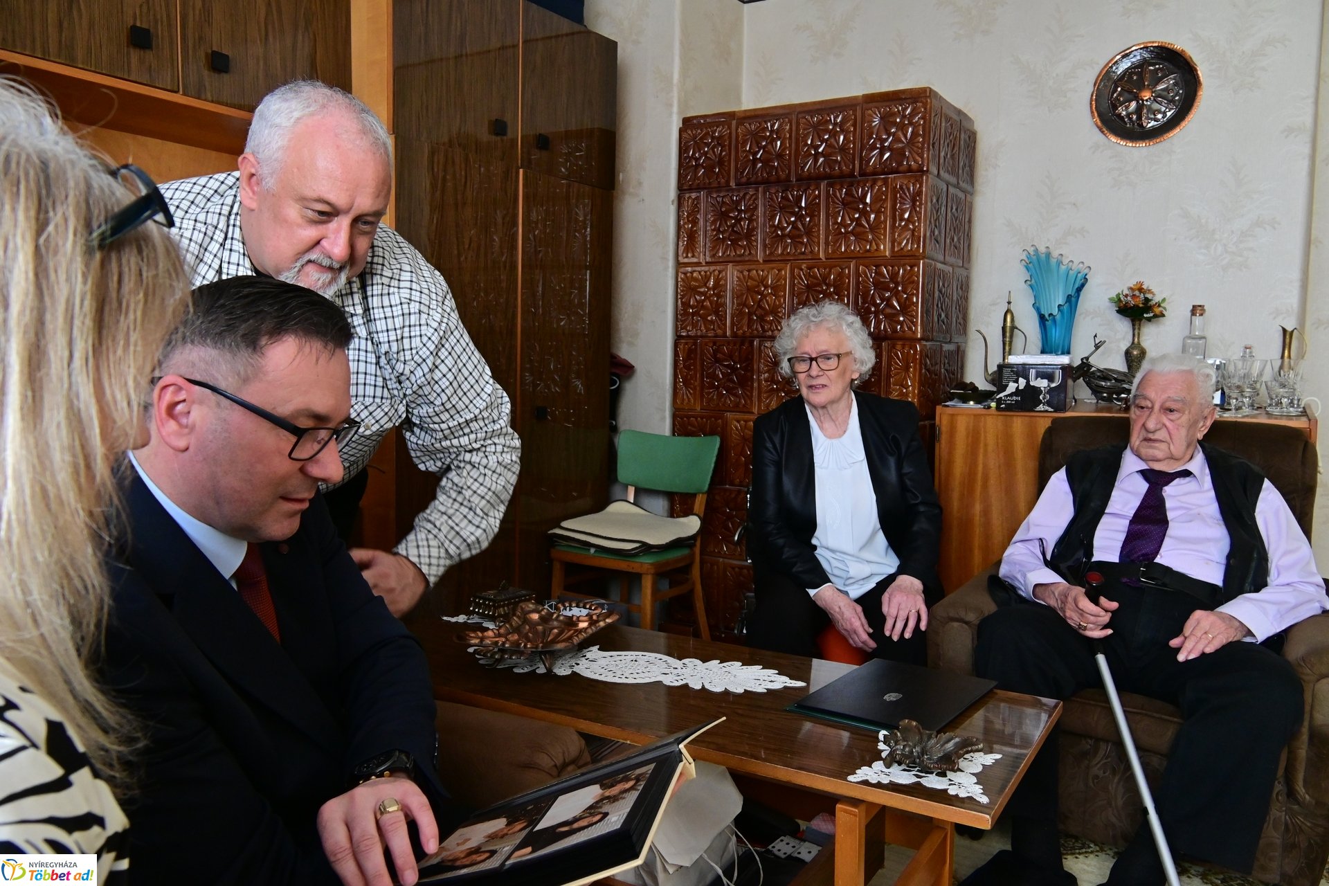 Szépkorú köszöntése - Bakó András