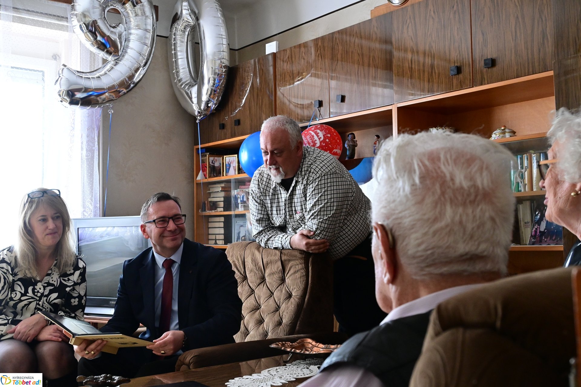 Szépkorú köszöntése - Bakó András