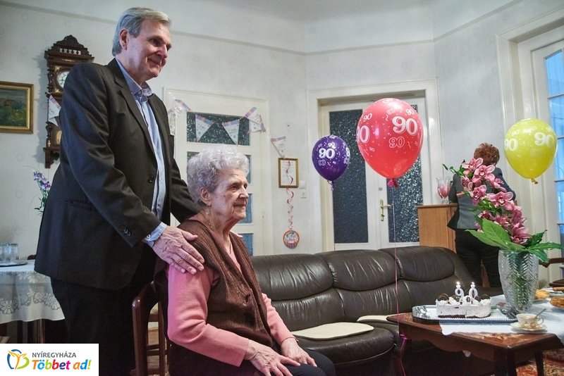 Szépkorú köszöntése - Bakosi Benőné