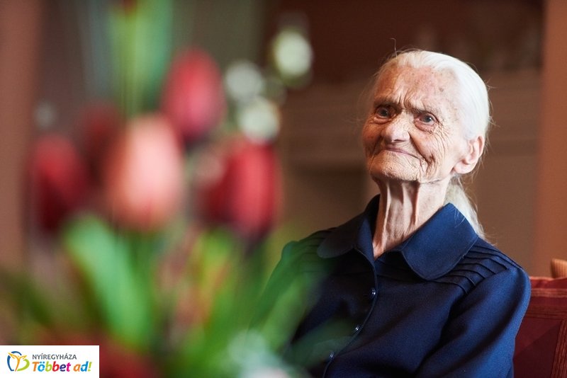 Szépkorú köszöntése Balogh Istvánné