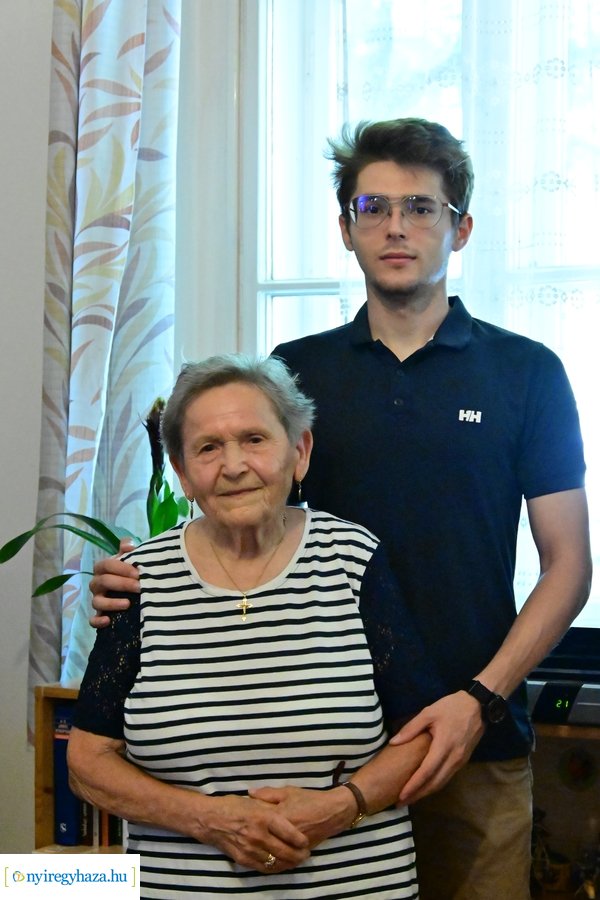 Szépkorú köszöntése - Barna Jánosné