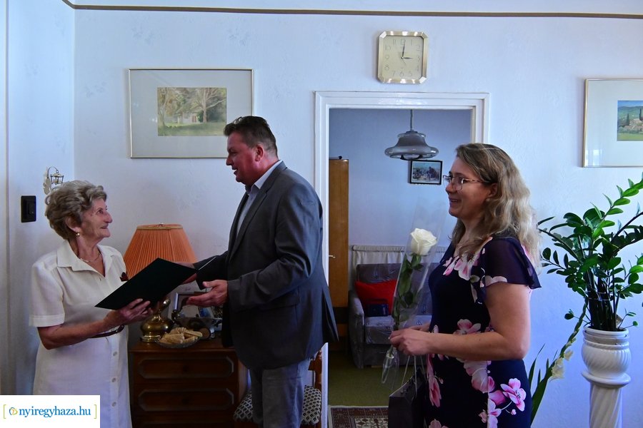 Szépkorú köszöntése Bodó Józsefné 20240903
