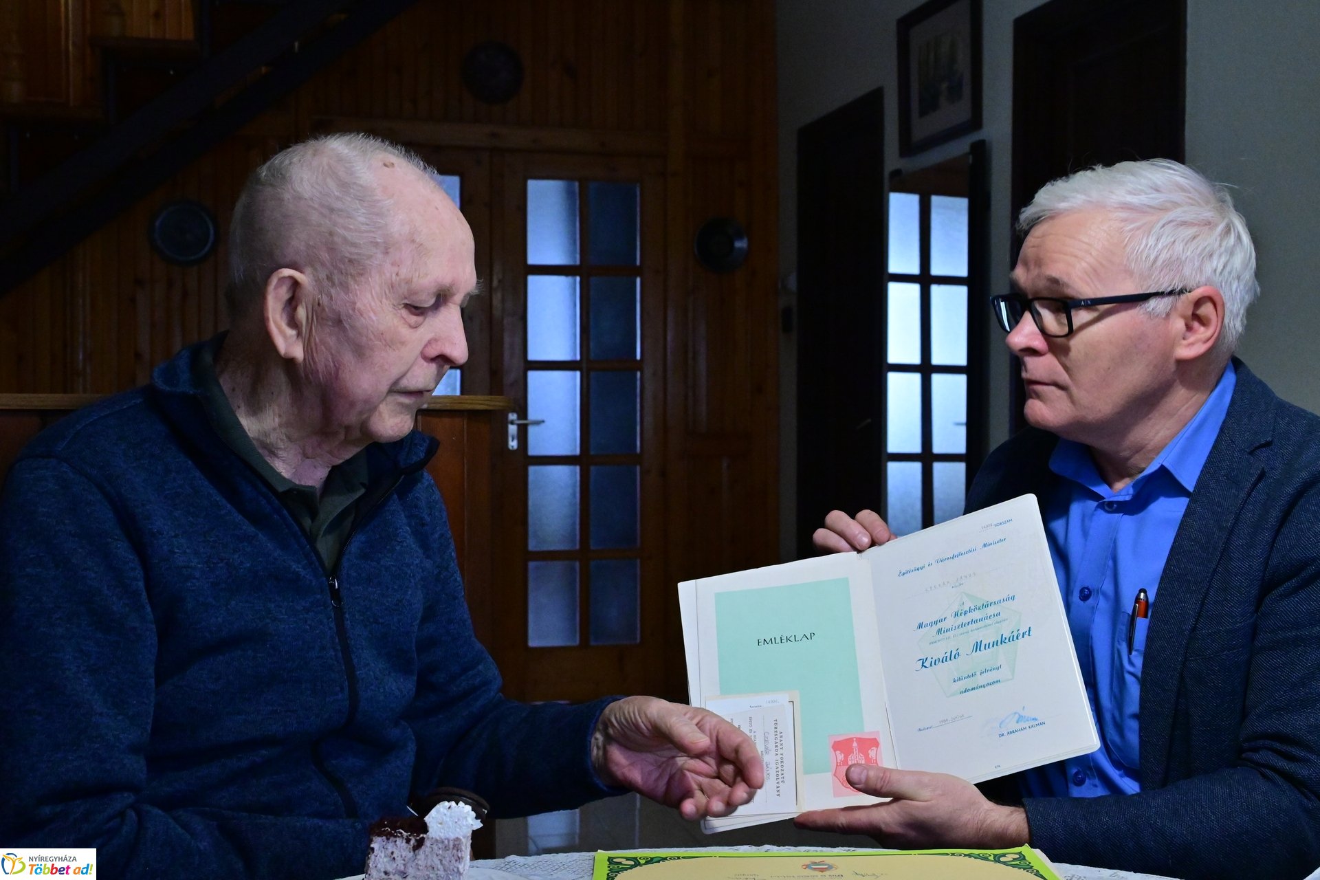 Szépkorú köszöntése - Czevár János