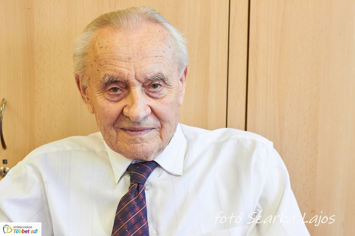 Szépkorú köszöntése Dankó László