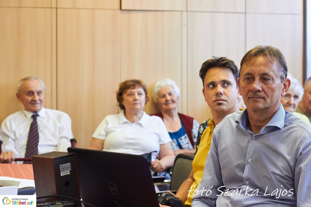 Szépkorú köszöntése Dankó László