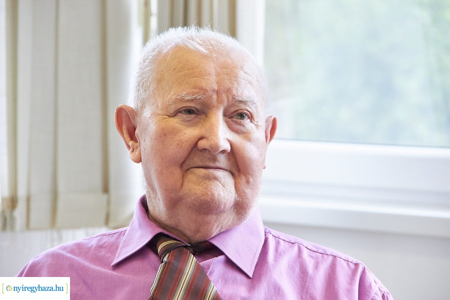 Szépkorú köszöntése - Demeter Sándor