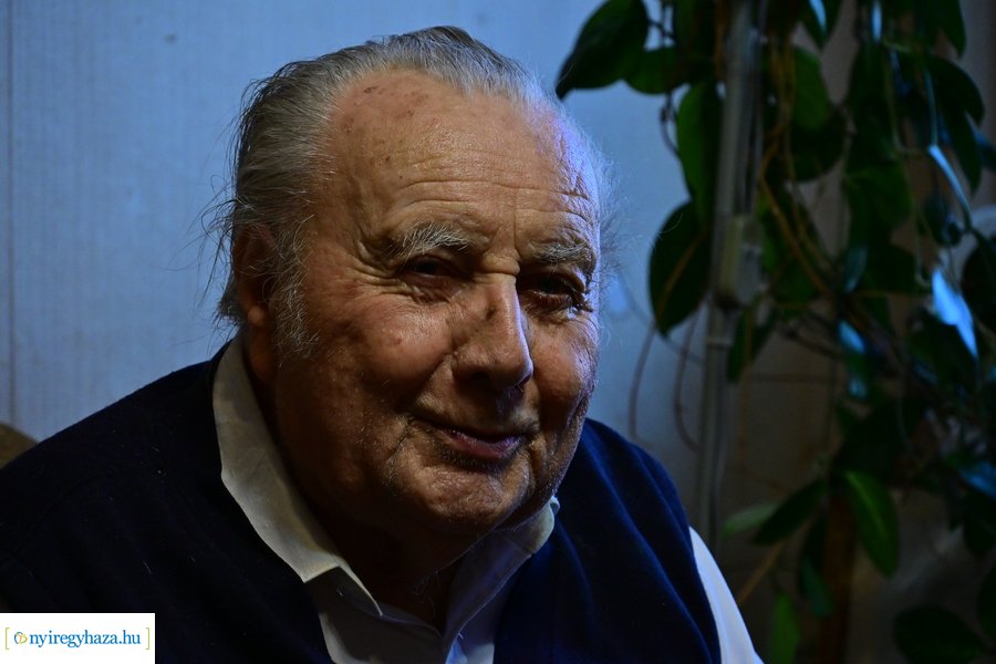 Szépkorú köszöntése Dr Csermely Tibor