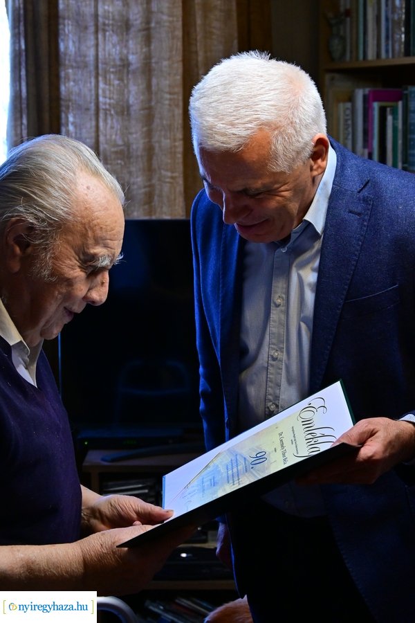 Szépkorú köszöntése Dr Csermely Tibor