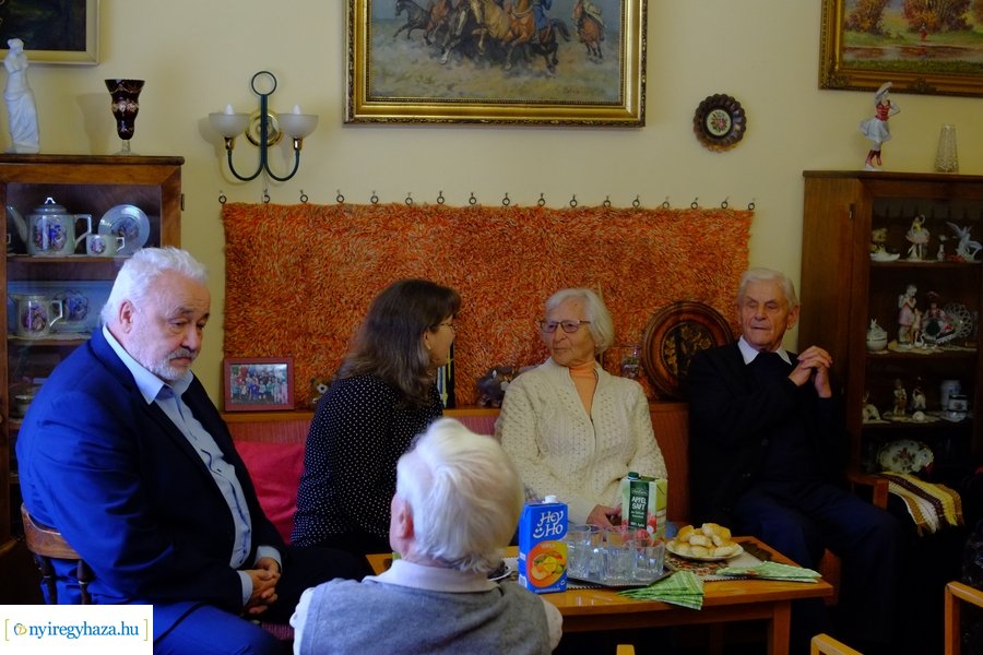 Szépkorú köszöntése Dr Piskolti Péter