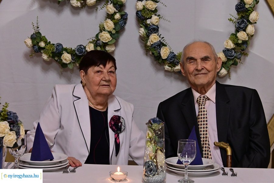 Szépkorú köszöntése Dr Rajtmár János