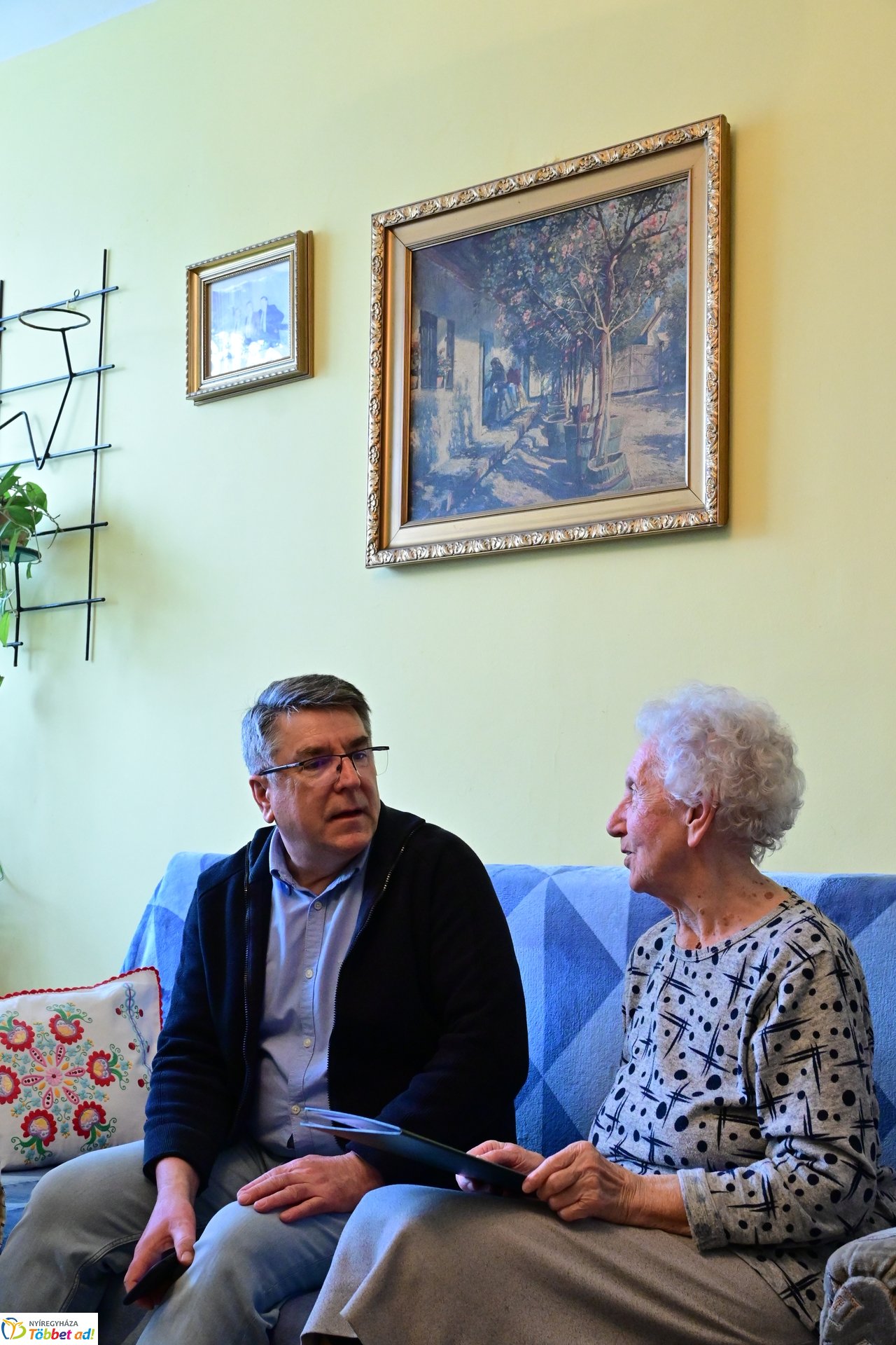 Szépkorú köszöntése - Gebri Istvánné