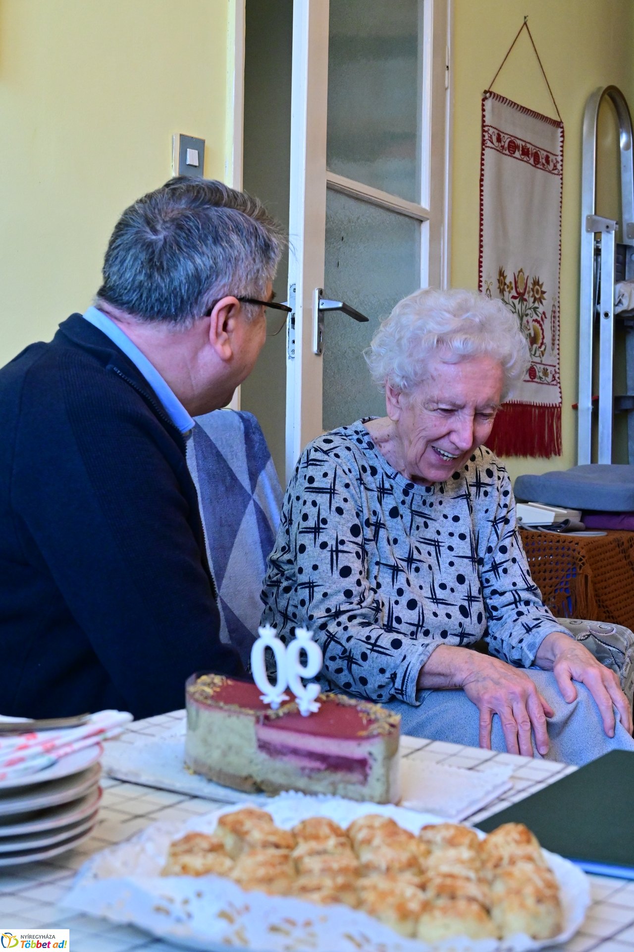 Szépkorú köszöntése - Gebri Istvánné