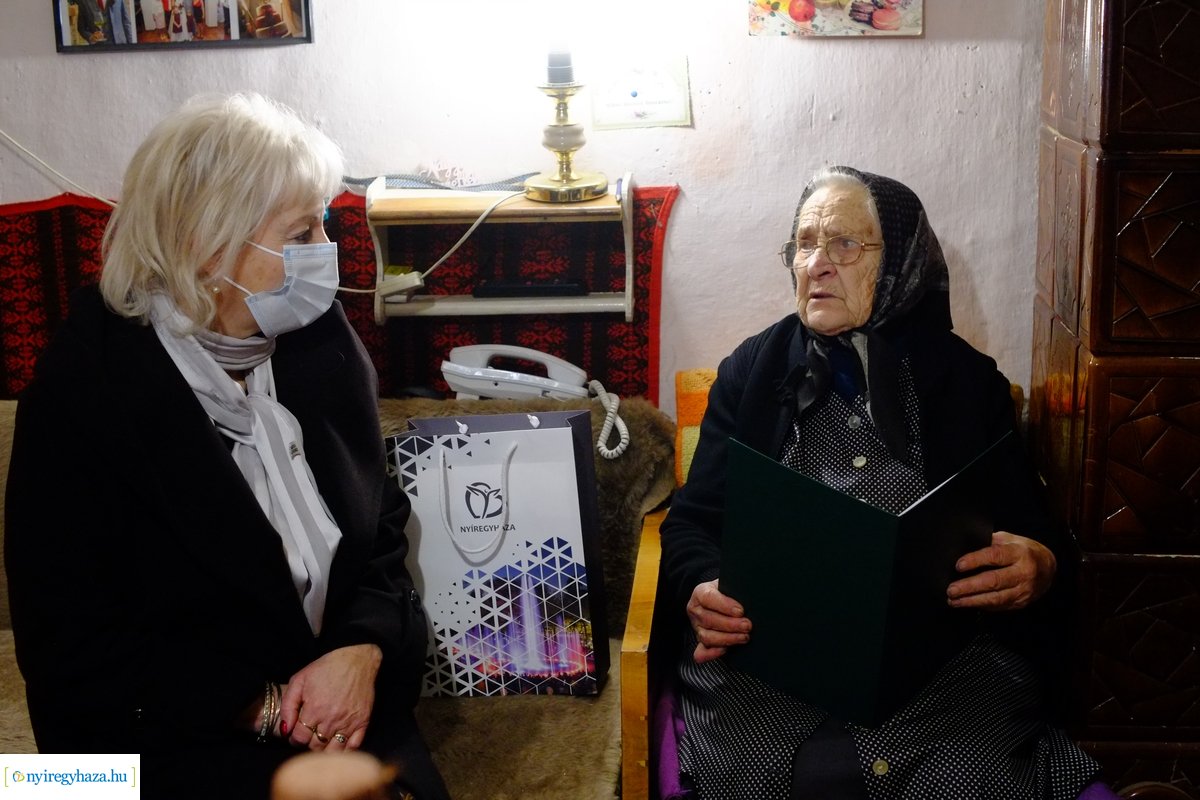 Szépkorú köszöntése - Gerliczki Mihályné