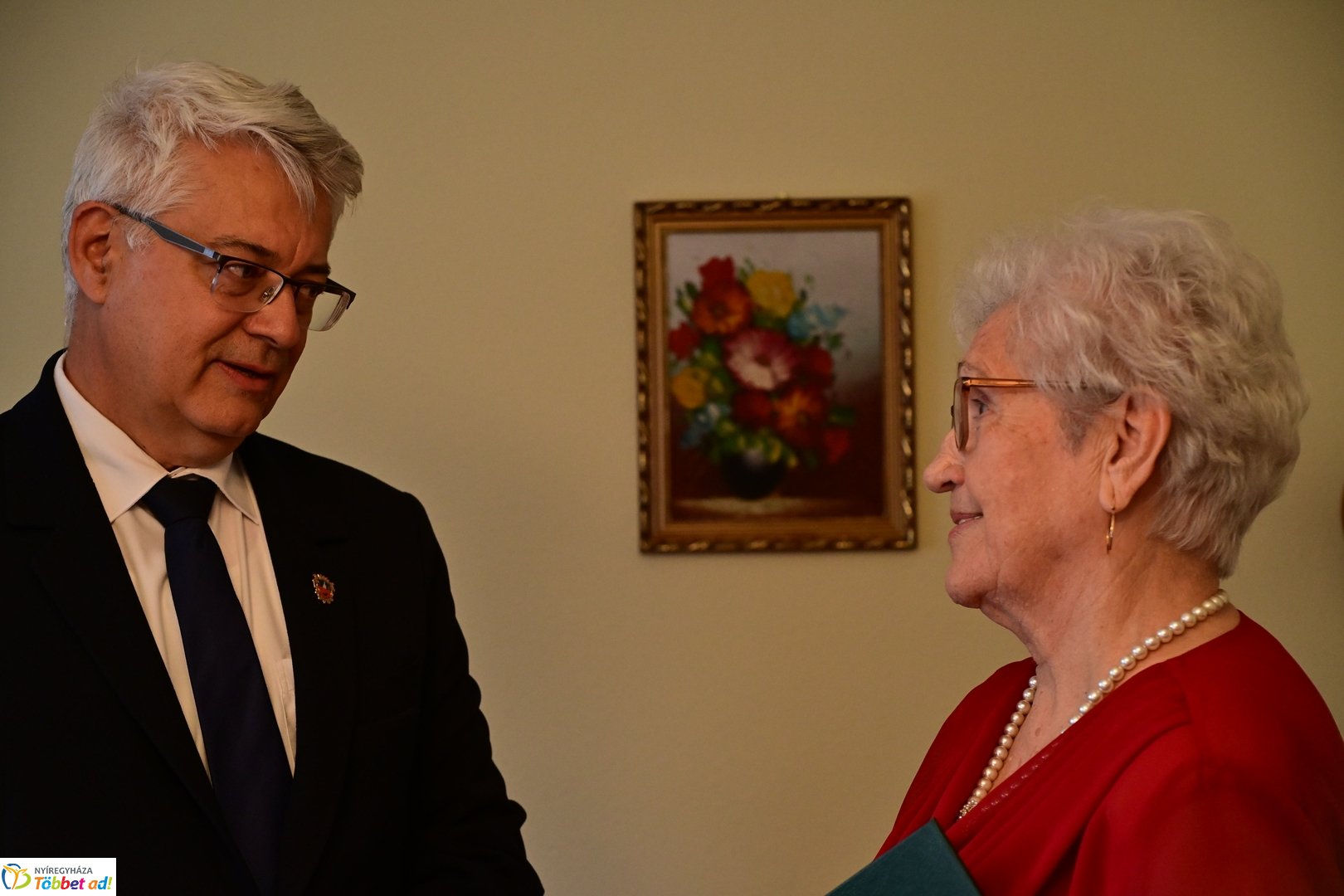 Szépkorú köszöntése - Hegyes Jánosné