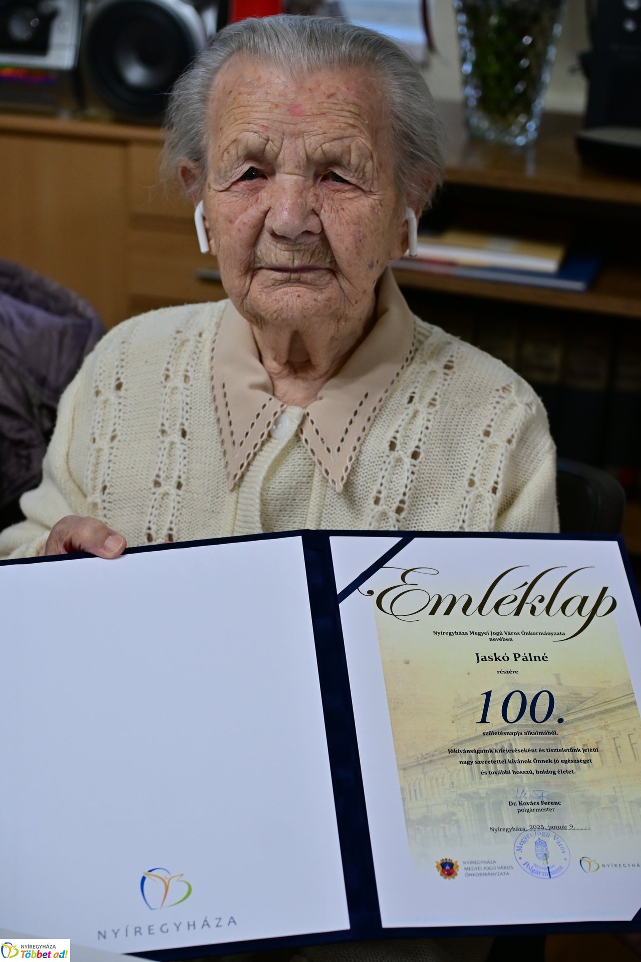 Isten éltesse Julika nénit! - 100 éves lett Jaskó Pálné