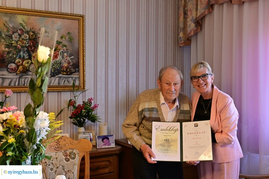 Szépkorú köszöntése Lippai Ferenc