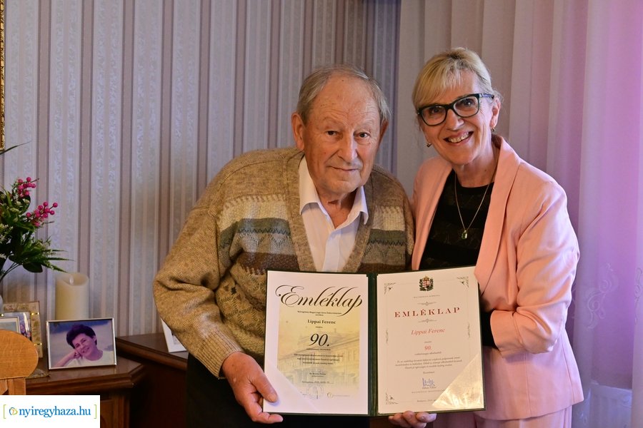 Szépkorú köszöntése Lippai Ferenc